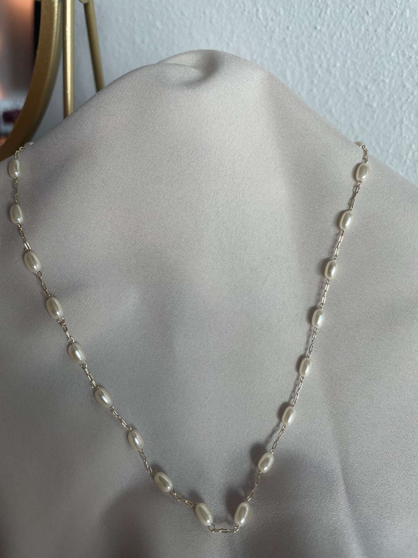 Zahirah Pearl Necklace