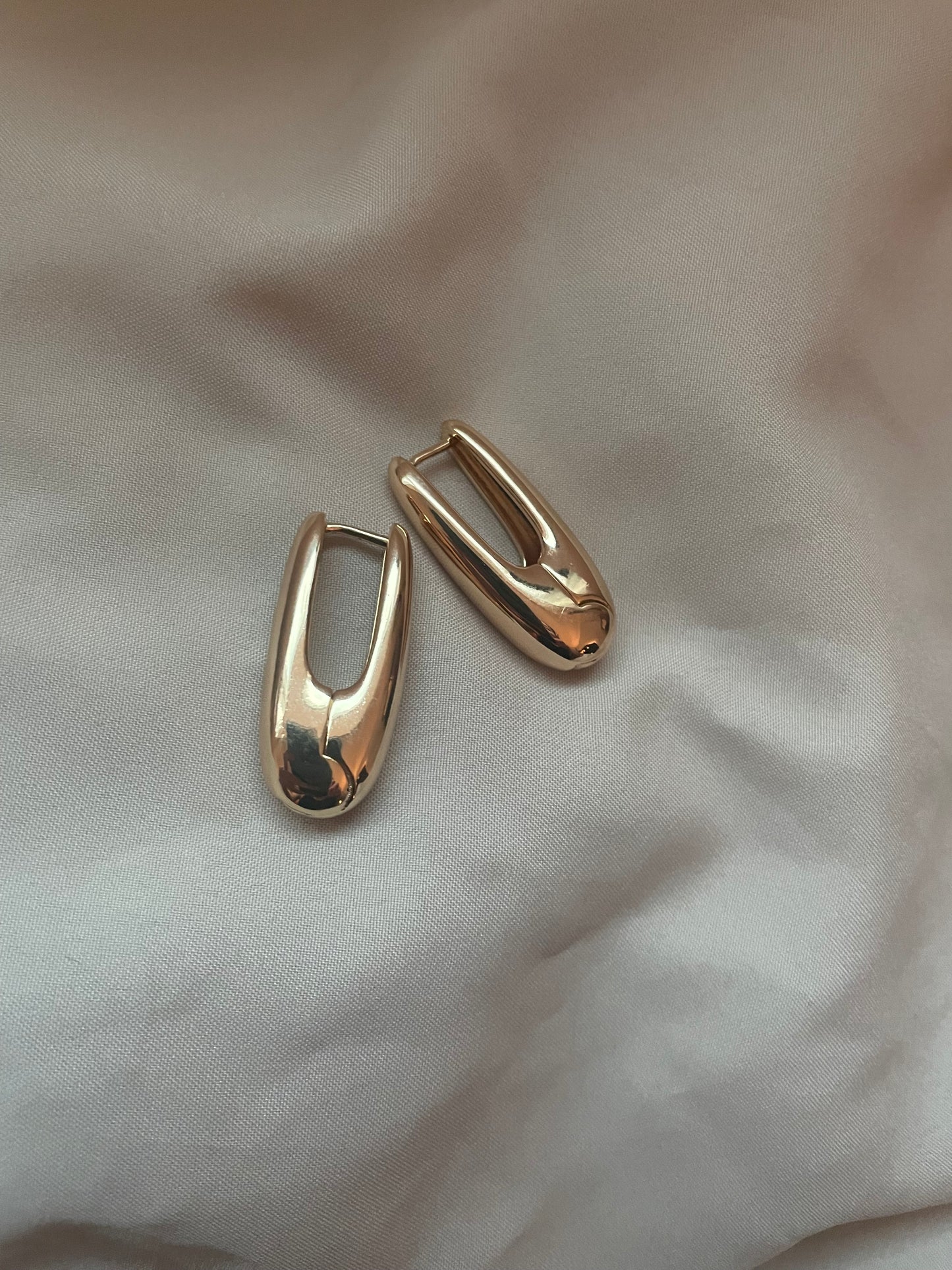 Dorothy Hooded Hoops