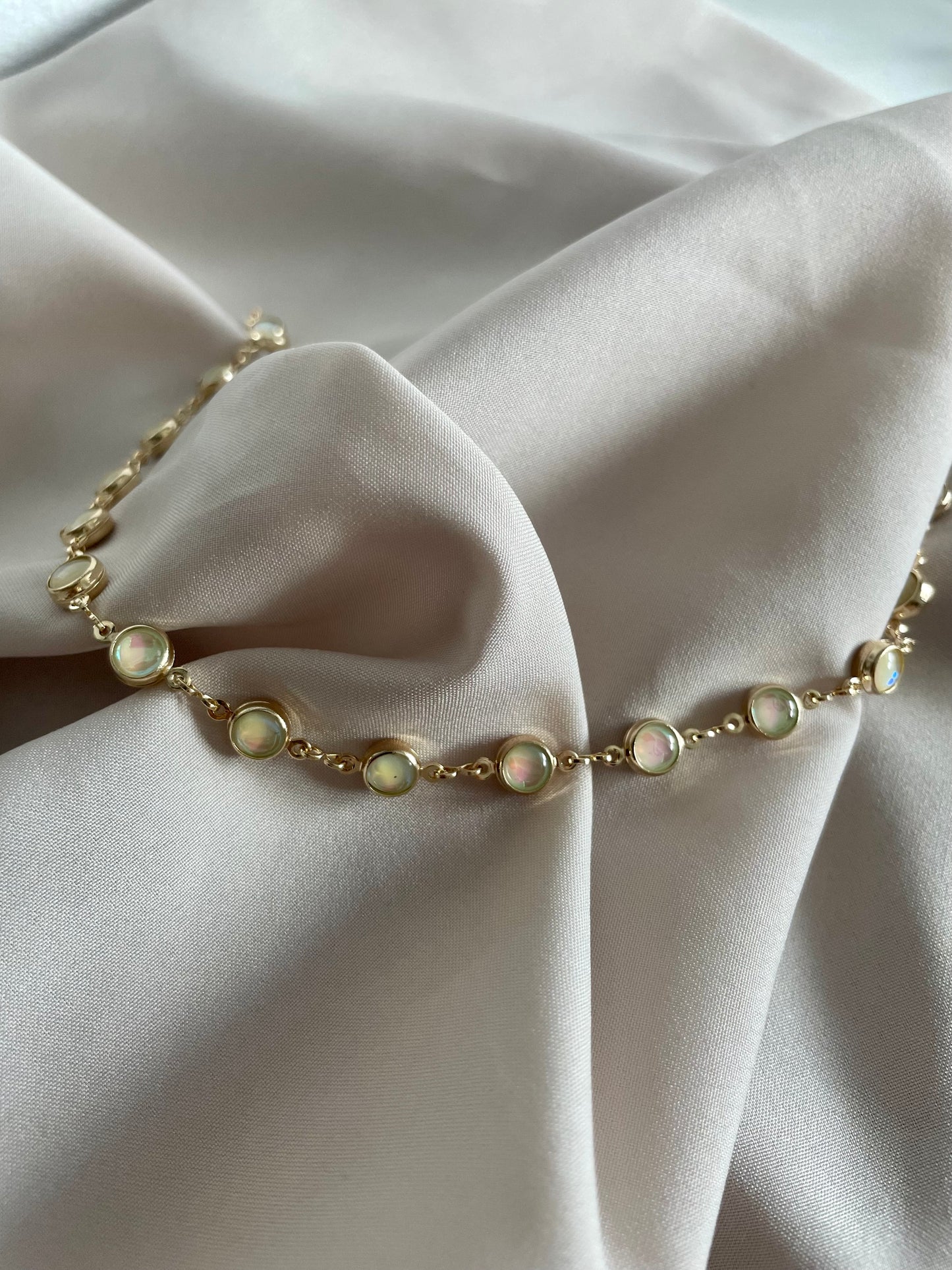 Tumahi Choker