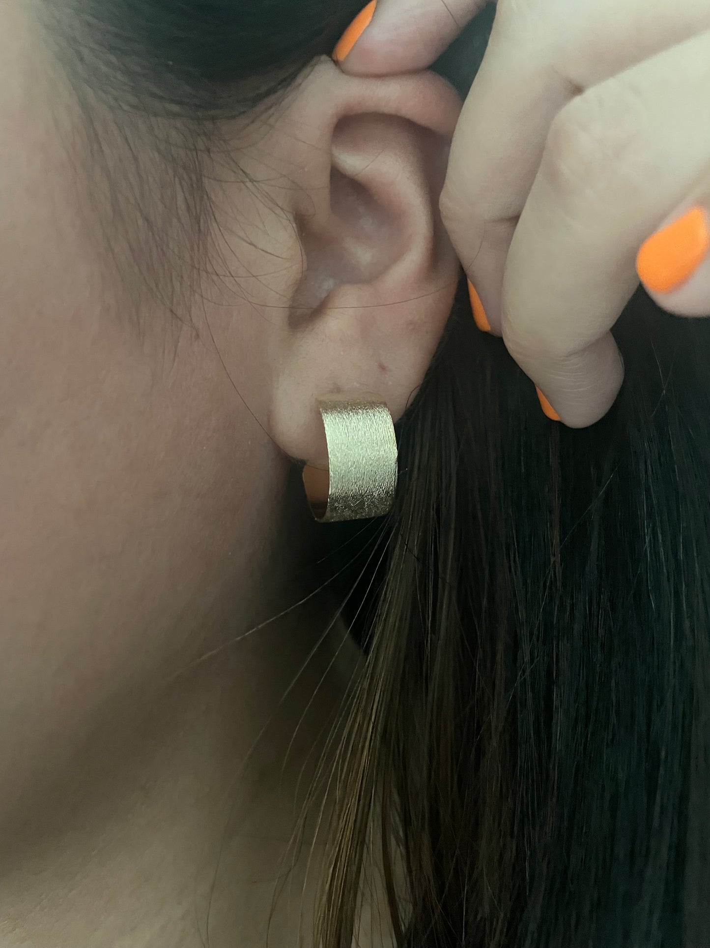 Angela Brushed Hoops