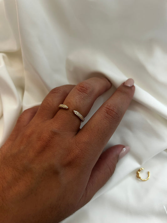Halo CZ Ring