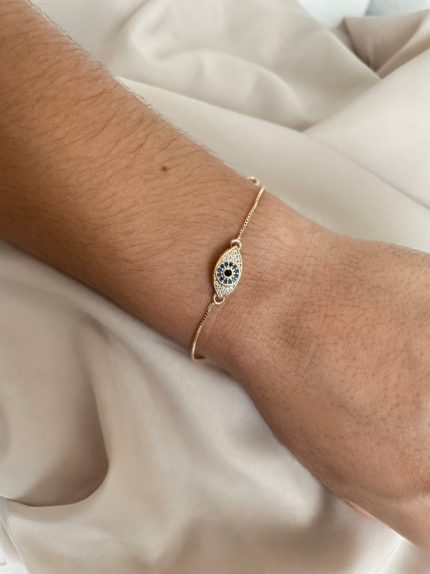 Blue Eye Bracelet