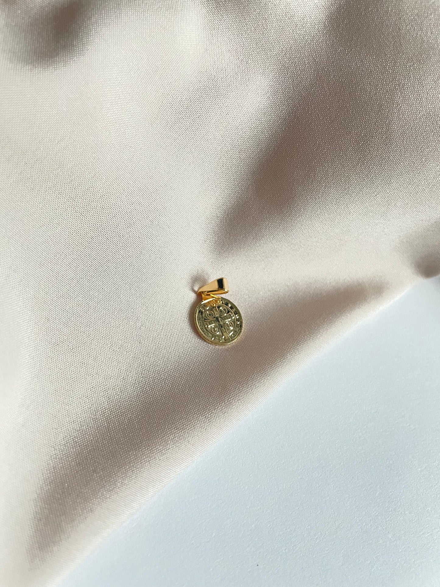 Mini San B Pendant