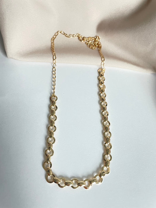 Tirzah Choker