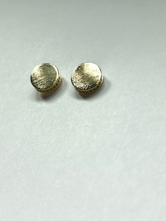 Xuda Stud Earrings