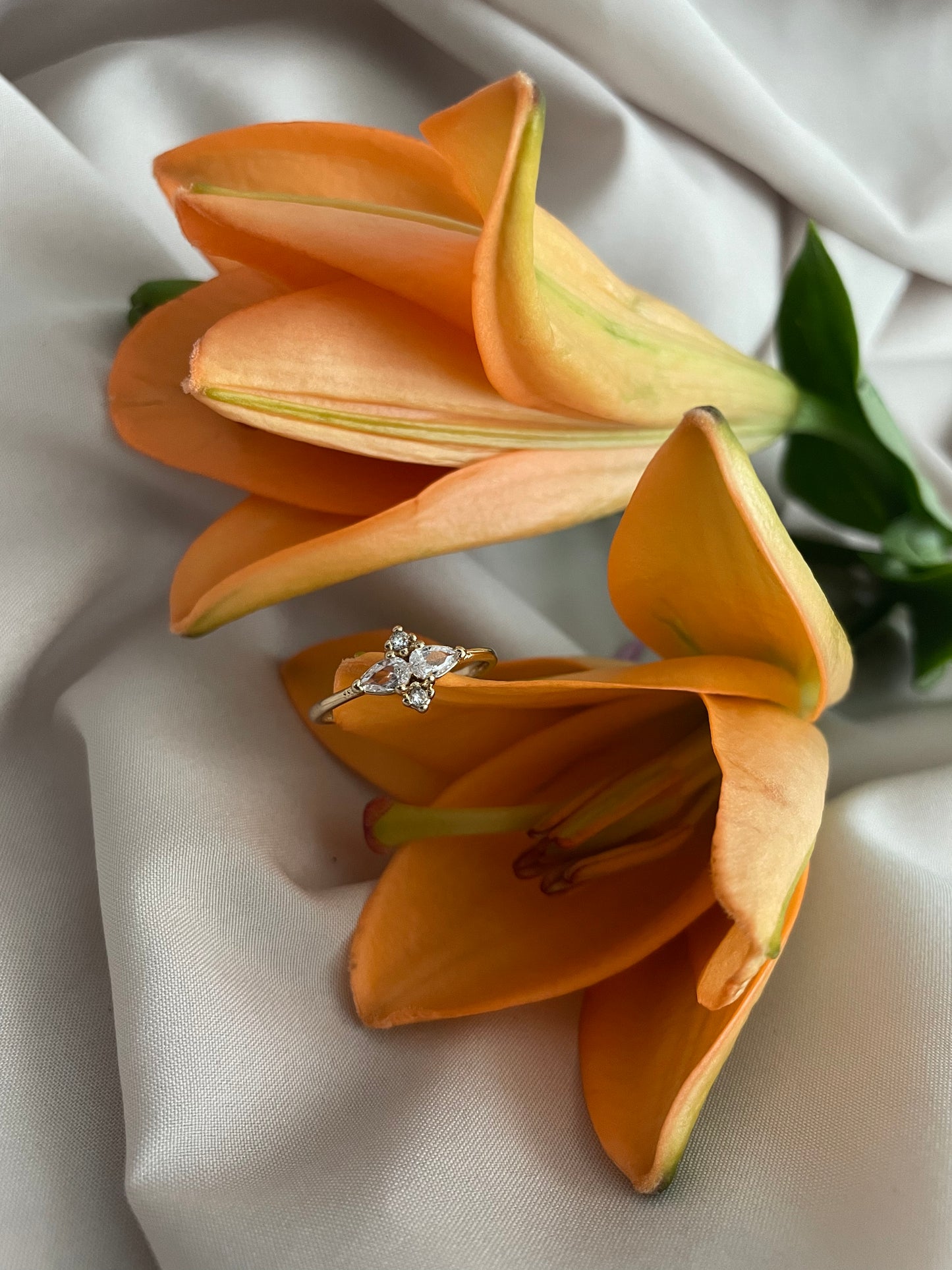 Jeanne Flower Ring